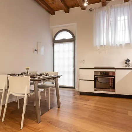 Veronetta The Cellar * Verona